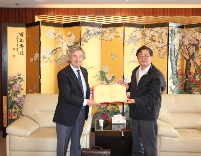 洛桑国际管理发展公司客人来访公司