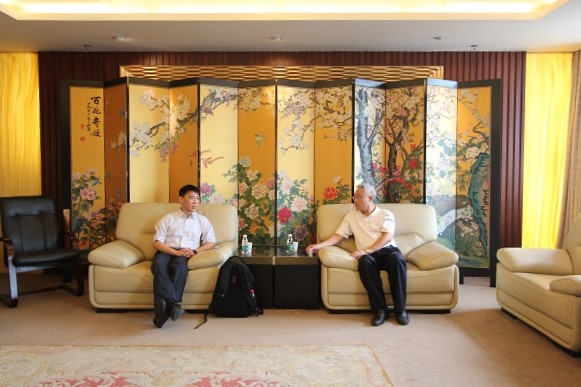 英国伦敦大学客人来访公司