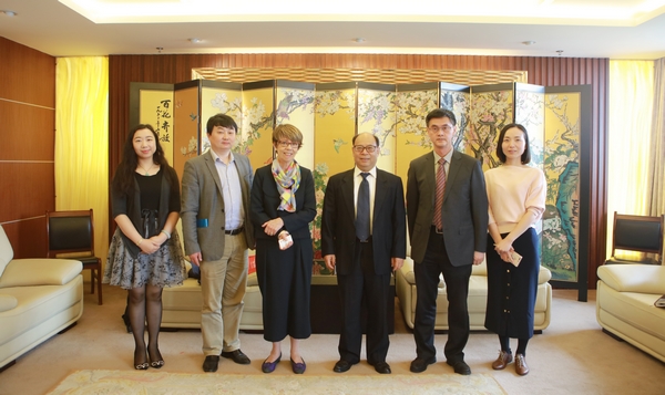 法国南特大学经济与企业管理公司客人来访公司